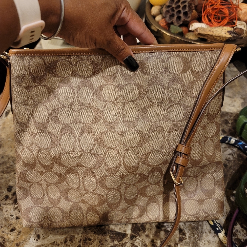 Purse and wallet